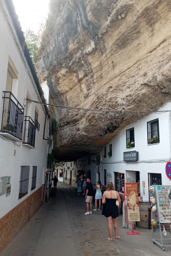 The shadow side of the rocks