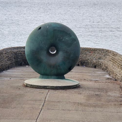 A "donut" on the way to the Marina