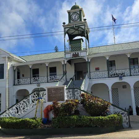 Anothre intersting building 