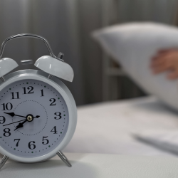 image of an alarm clock