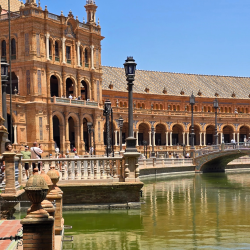 The Plaza de Espana building